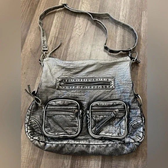 Silver Y2K Maurice’s all saints large crossbody bag flap messenger Grungecore - Picture 2 of 11